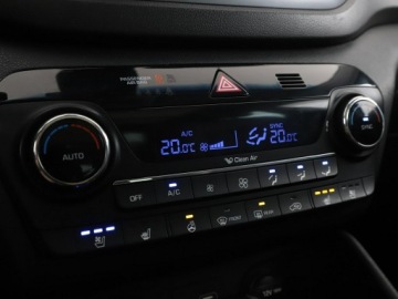 Hyundai Tucson III SUV 2.0 CRDI 185KM 2016 Hyundai Tucson automat 4x4 185KM skóra panorama, zdjęcie 25