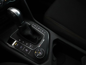 Volkswagen Tiguan II SUV 2.0 TSI 180KM 2017 Volkswagen Tiguan 4x4 DSG navi klima auto grzane, zdjęcie 29