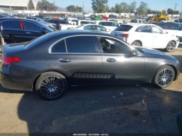 Mercedes Klasa C W206 2024 Mercedes-Benz Klasa C C 300 SEDAN, 2023r., 2.0L 2.0 Hybryda 255KM, zdjęcie 4