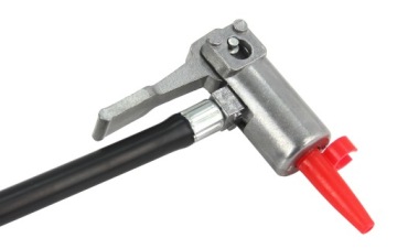АВТОМОБИЛЬНЫЙ НОЖНОЙ НАСОС с наконечником для манометра