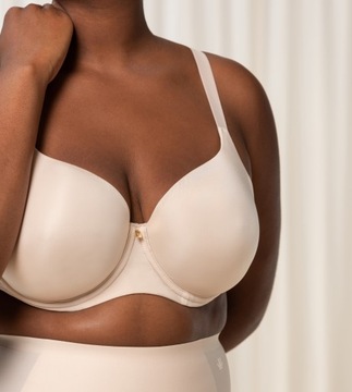 Triumph Body Make-Up Essentials WP NZ 80D