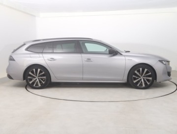 Peugeot 508 II SW 1.5 BlueHDi 130KM 2020 Peugeot 508 1.5 BlueHDi, Automat, Skóra, Navi, zdjęcie 5