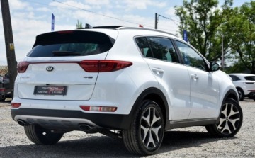 Kia Sportage IV SUV 2.0 CRDi 185KM 2018 Kia Sportage SKORA Alusy LED Navi linne assist idealny jak nowy 2.0 Diesel, zdjęcie 8