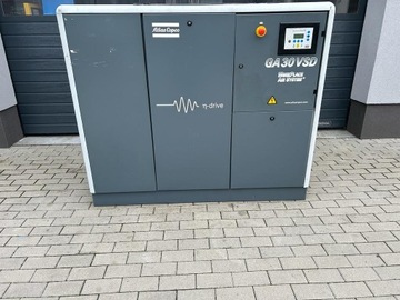 KOMPRESOR ŚRUBOWY ATLAS COPCO GA30 VSD 30KW FALOWNIK