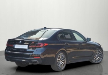 BMW Seria 5 G30-G31 Limuzyna Facelifting 3.0 540d 340KM 2022 BMW Seria 5 40d xDrive Dealer BMW Bonkowscy 3.0 Diesel 340KM, zdjęcie 1