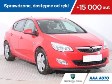 Opel Astra J Hatchback 5d 1.4 Turbo ECOTEC 140KM 2011 Opel Astra 1.4 T, Serwis ASO, Automat, Navi
