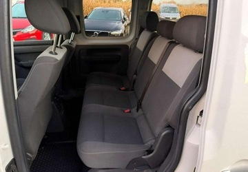 Volkswagen Caddy III Kombi Facelifting 2.0 EcoFuel 109KM 2011 Volkswagen Caddy 2.0 MPI 109 KM MAXI 7 osobowy 2.0 BenzynaLPG 109KM, zdjęcie 16