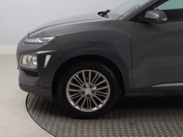 Hyundai Kona I Crossover 1.6 T-GDI 177KM 2018 Hyundai Kona 1.6 T-GDI, Salon Polska, zdjęcie 14