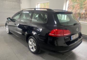Volkswagen Passat B7 Variant 1.6 TDI CR DPF BlueMotion 105KM 2014 Volkswagen Passat Salon Polska Gwarancja 1.6 Diesel 105KM, zdjęcie 3