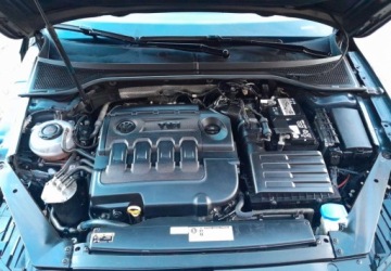 Volkswagen Passat B8 Variant 2.0 TDI BlueMotion SCR 150KM 2019 Volkswagen Passat Cena Brutto 2.0 Diesel 150KM, zdjęcie 20