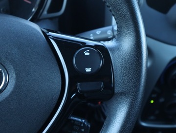 Toyota Aygo II Hatchback 5d 1.0 VVT-i 69KM 2017 Toyota Aygo 1.0 VVT-i, Salon Polska, Klima, zdjęcie 18