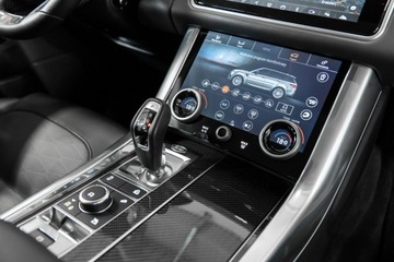 Land Rover Range Rover Sport II SUV Facelifting 5.0L V8 S/C 575KM 2019 Land Rover Range Rover Sport SVR 575KM. Lakier SVO, zdjęcie 35