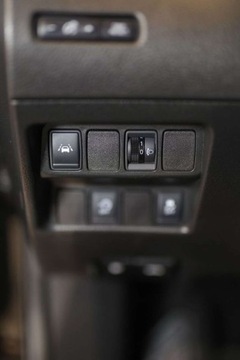 Nissan Qashqai II Crossover 1.2 DIG-T 115KM 2017 Nissan Qashqai 1.2 DIG-T N-Connecta EU6 1.2 Benzyna 115KM, zdjęcie 9