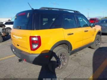 Ford Bronco V 2022 Ford Bronco Sport Badlands, 2022r., 4x4, 2.0L 2.0 Benzyna 250KM, zdjęcie 3