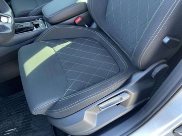 Skoda Karoq Crossover Facelifting 1.5 TSI ACT 150KM 2024 Skoda Karoq 1.5 Benzyna 150KM, zdjęcie 12