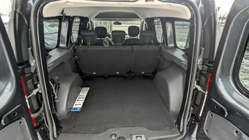 Dacia Dokker Mikrovan Facelifting 1.6 SCe 102KM 2018 Dacia Dokker 1.6MPi 102PS OPŁACONY Bezwypadkowy, zdjęcie 29