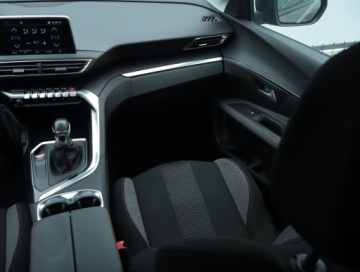 Peugeot 3008 II Crossover 1.5 BlueHDI 130KM 2018 Peugeot 3008 1.5 BlueHDi, Navi, Klima, zdjęcie 7