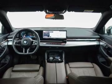 BMW Seria 5 G90-91 Touring 2.0 520d 197KM 2025 BMW Seria 5 520d xDrive Sedan 2.0 Diesel 197KM, zdjęcie 2