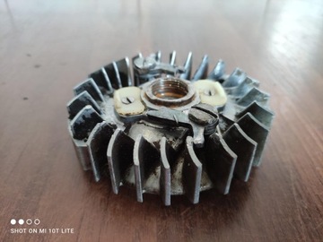 STIHL 030 AV MAGNETO KOŁO MAGNESOWE