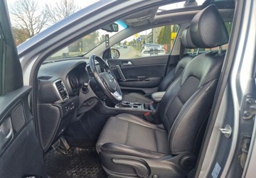 Kia Sportage IV SUV Facelifting 1.6 CRDI 136KM 2018 Kia Sportage 1.6Dieselniski przebiegKrajowkabogata wersjaFV 23 zobacz, zdjęcie 9