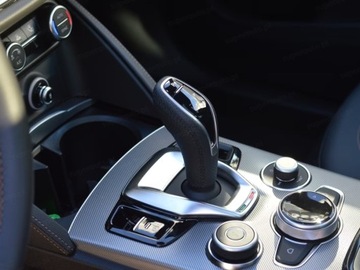 Alfa Romeo Stelvio SUV Facelifting 2023 2.0 GME Turbo 280KM 2025 ALFA ROMEO Stelvio Turbo Intensa Q4 Suv 2.0 (280KM) 2025, zdjęcie 8