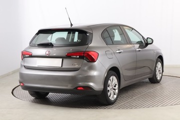 Fiat Tipo II Hatchback 1.4 T-Jet LPG 120KM 2017 Fiat Tipo 1.4 T-Jet, Salon Polska, Klima, zdjęcie 4