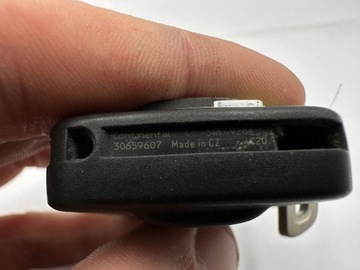 KLÍČ KLÍČEK OVLÁDAČ SMARTKEY VOLVO S60 V60 XC60 XC70 S80 8676873 5WK49964