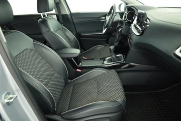 Kia Ceed III Kombi Facelifting 1.5 T-GDI 160KM 2022 Kia Ceed 1.5 T-GDI, Salon Polska, Serwis ASO, zdjęcie 8