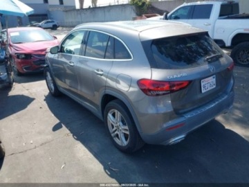 Mercedes GLA II 2023 Mercedes-Benz GLA 2023r., 2.0L 2.0 Benzyna 221KM, zdjęcie 2