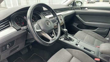 Volkswagen Passat B8 Variant 2.0 TDI BlueMotion SCR 150KM 2019 Volkswagen Passat Navi ! Tempomat ! Podgrz. fotele, zdjęcie 10