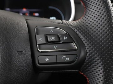 MG ZS I 2023 MG ZS Luxury automat niski przebieg skóra navi, zdjęcie 28