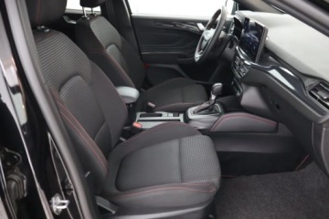 Ford Focus IV Hatchback Facelifting 1.0 EcoBoost MHEV 155KM 2023 Ford Focus 1.0 MHEV, Salon Polska, 1. Właściciel, zdjęcie 7