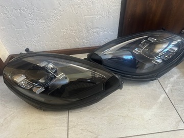 BLATNÍK MACAN PRAVÝ LEVÝ JEHLA M7R