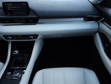 Mazda 6 III Sedan Facelifting 2018 2.0 Skyactiv-G 165KM 2022 Mazda 6 2.0 Skyactiv-G, Salon Polska, zdjęcie 7