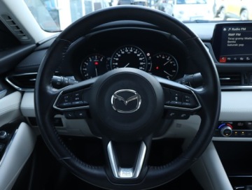 Mazda 6 III Sedan Facelifting 2018 2.0 Skyactiv-G 165KM 2022 Mazda 6 2.0 Skyactiv-G, Salon Polska, zdjęcie 17