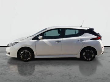 Nissan Leaf II Hatchback Elektryczny 40kWh 150KM 2022 Nissan Leaf 40 kWh, SoH 93%, Salon Polska, zdjęcie 2