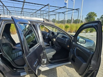 Dacia Duster I SUV Facelifting 1.6 16V 105KM 2015 Dacia Duster 1.6 105 km klimatyzacja, elektryka, zdjęcie 14