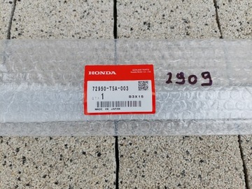 HONDA JAZZ IV 15-20 LIŠTA DVEŘE LEVÝ ZADNÍ 72950-T5A-003
