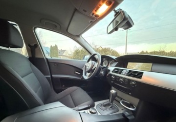 BMW Seria 5 E60 Sedan 2.5 525Xi 218KM 2005 BMW Seria 5 BMW Seria 5 525i 2.5 Benzyna 218KM, zdjęcie 27