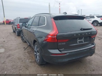 Volvo XC60 II 2022 Volvo XC 60 B5 Momentum 2022 2.0l 2.0 Benzyna 247KM, zdjęcie 3