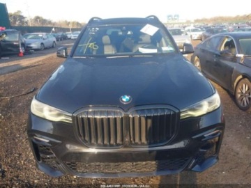 BMW X7 2022 BMW X7 xDrive40i 2022 3.0 Benzyna 335KM, zdjęcie 7