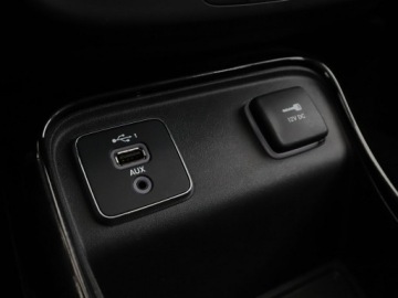 Jeep Compass II SUV 1.4 MultiAir 140KM 2019 Jeep Compass półskóra navi klima auto kamera i, zdjęcie 29