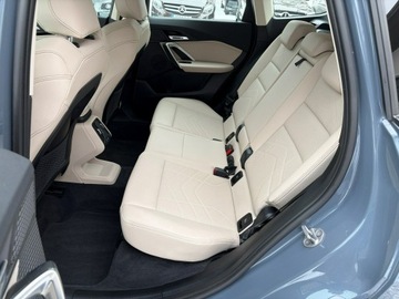 BMW X1 U11 Crossover 2.0 18d 150KM 2022 BMW X1 2.0 diesel Automat Skóry Hak FV23%, zdjęcie 12