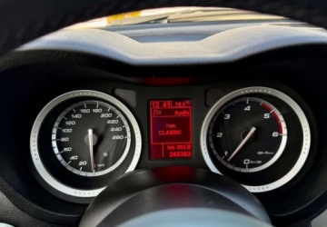 Alfa Romeo 159 Sportwagon 2.0 JTDM 16v 170KM 2010 Alfa Romeo 159 Alfa Romeo 159 2.0 JTDM 16V DPF Turismo 2.0 Diesel 170KM, zdjęcie 13