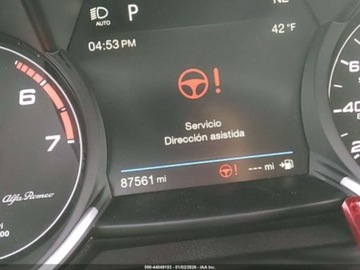 Alfa Romeo Giulia II Sedan 2.0 TBi 280KM 2017 Alfa Romeo Giulia 2017 Alfa Romeo Giulia AWD 2.0 Benzyna 280KM, zdjęcie 13