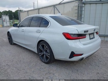 BMW Seria 3 G20-G21 2020 BMW Seria 3 330i 2020, 2.0l R4 255KM, RWD, od ubezpieczalni 2.0 Benzyna, zdjęcie 3