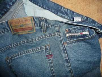 Spodnie dżinsy DIESEL W42/L30=56/105cm jeansy
