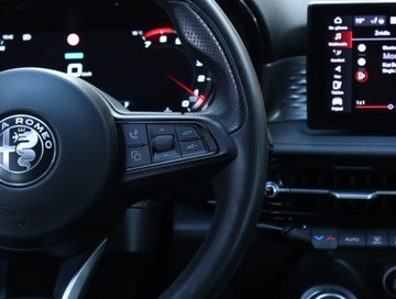 Alfa Romeo Tonale 2022 Alfa Romeo Tonale 1.5T 48V MHEV, Salon Polska, zdjęcie 20