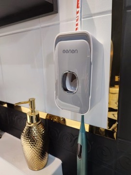 Дозатор зубной пасты соковыжималка для 2 зубных щеток, неинвазивный