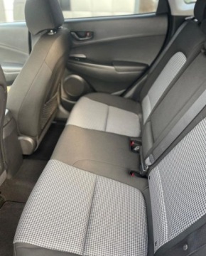 Hyundai Kona I 2021 Hyundai Kona 2.0 benz ,automat ,4x4 ,bogata wersja 2.0 Benzyna 280KM, zdjęcie 16